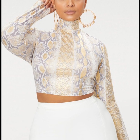 PrettyLittleThing Tops - Pretty Little Thing Snakeprint Long Sleeve Crop